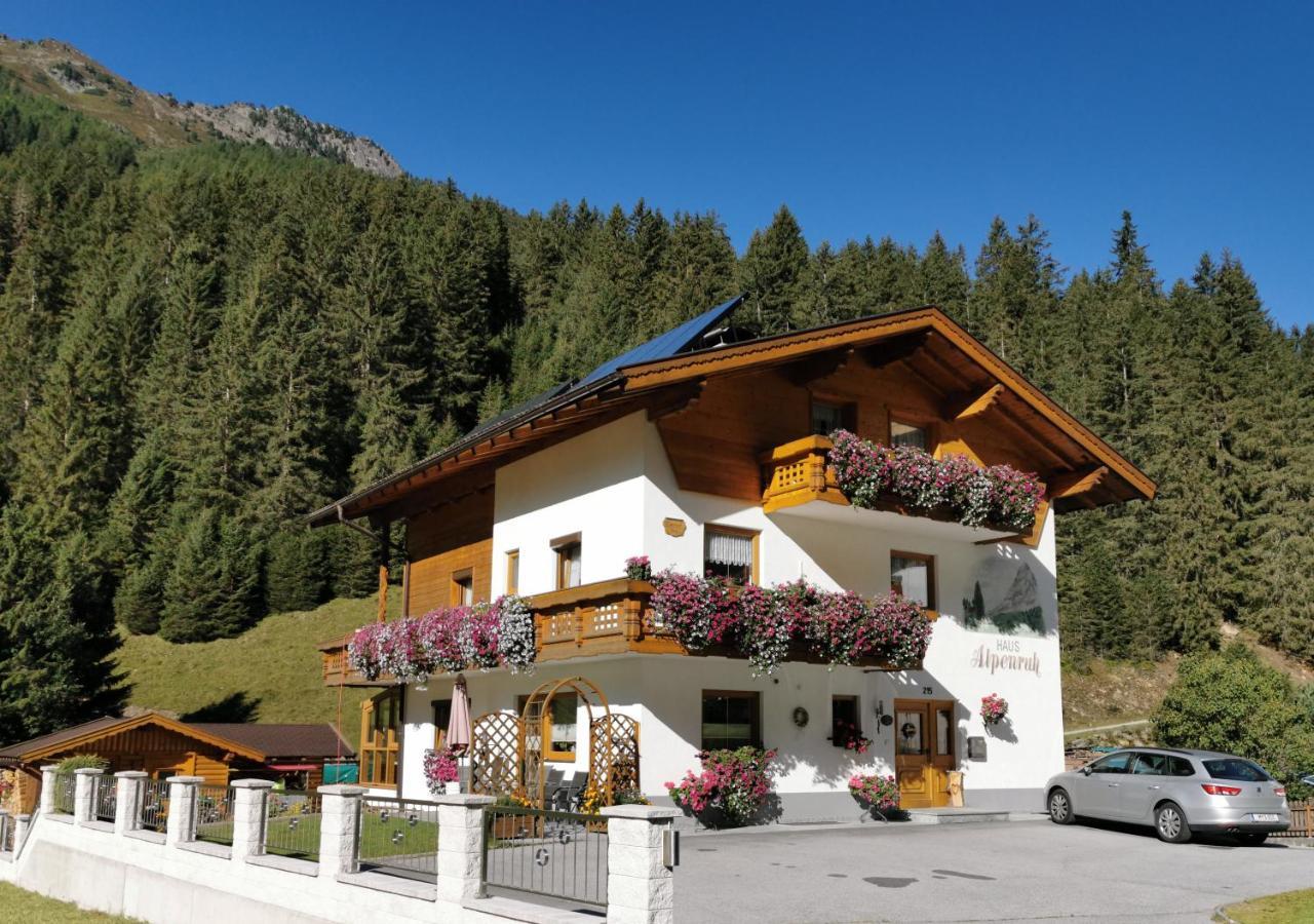 Haus Alpenruh Hotel Sankt Leonhard im Pitztal Exterior foto