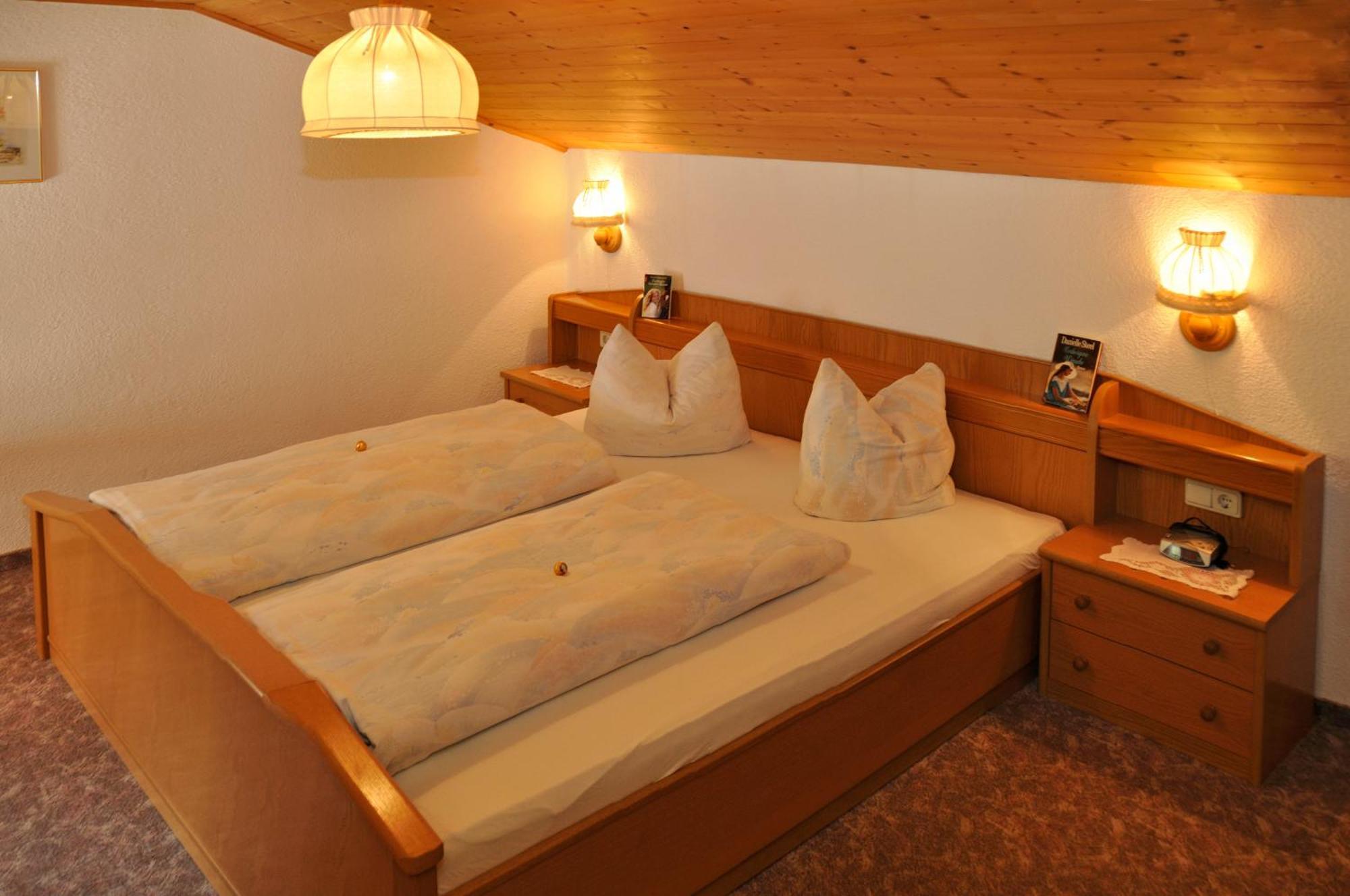Haus Alpenruh Hotel Sankt Leonhard im Pitztal Exterior foto